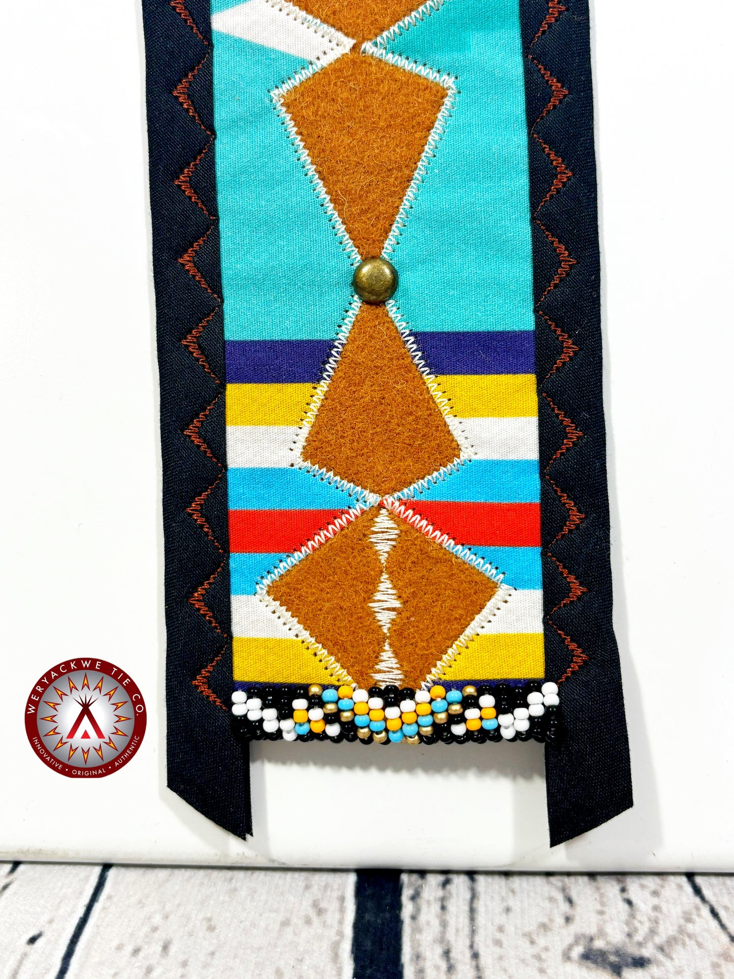 Simply Appliqué Necktie