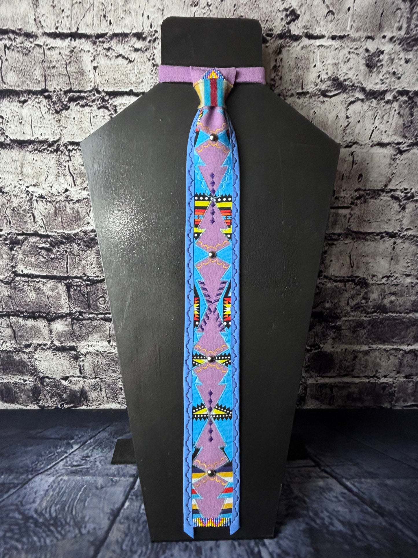 Simply Appliqué Necktie