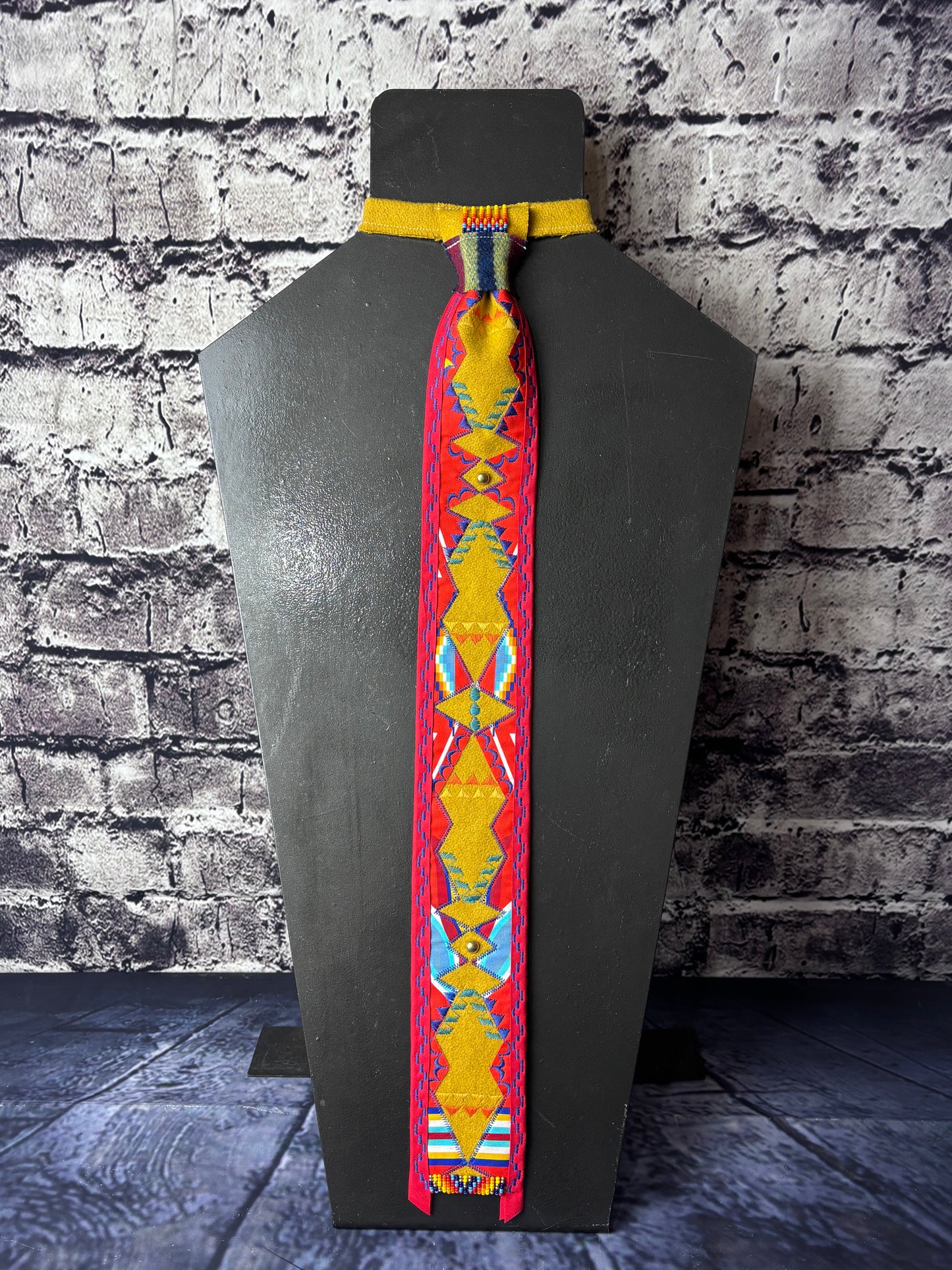 Simply Appliqué Necktie