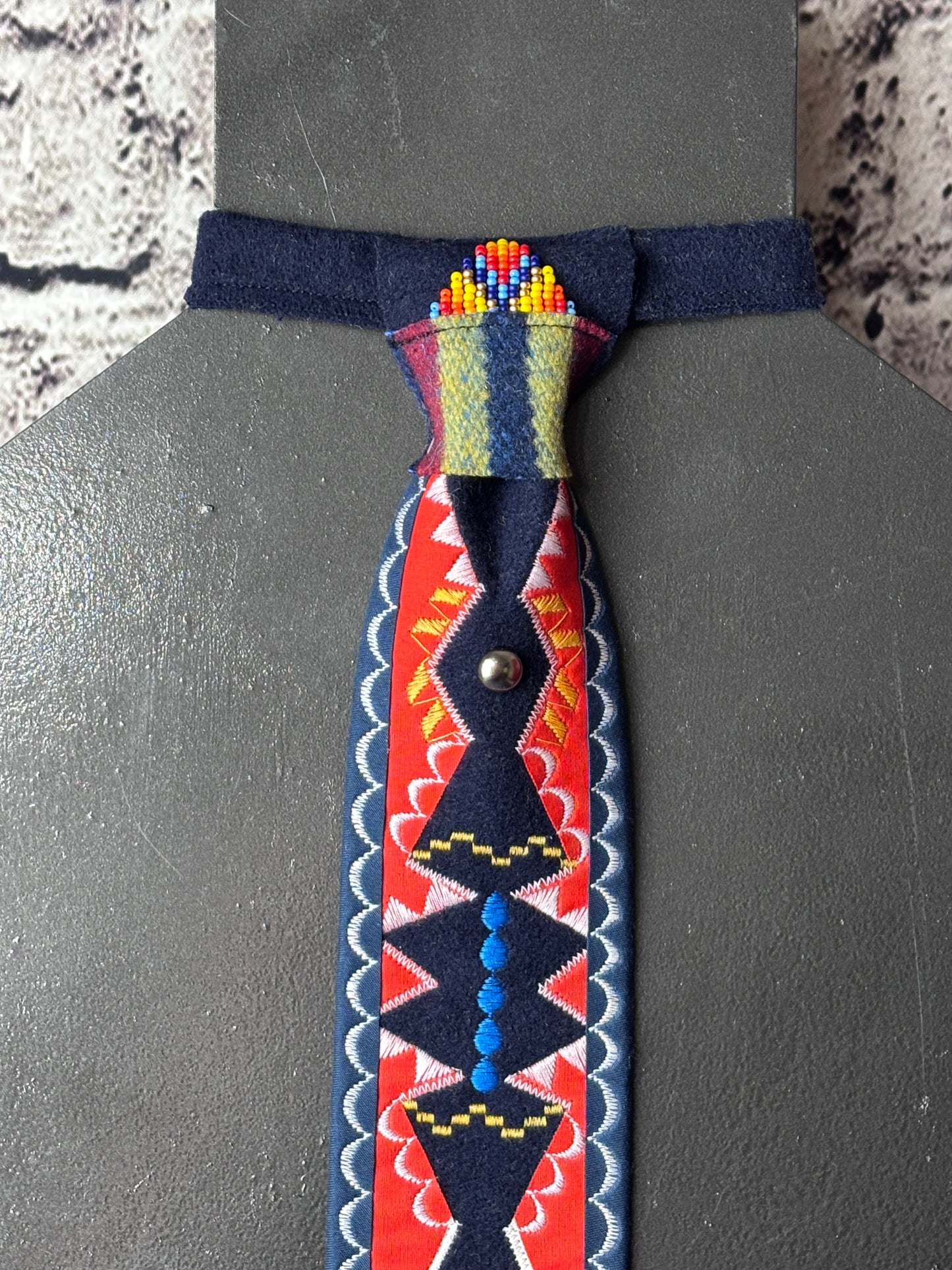 Simply Appliqué Necktie