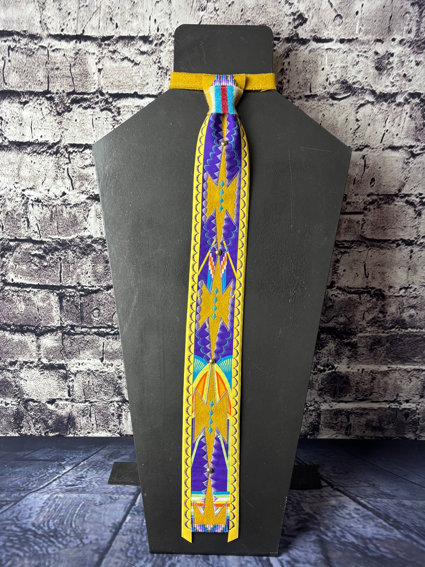 Simply Appliqué Necktie