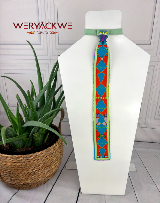 Womens Simply Appliqué Necktie